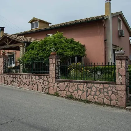 Vintage House Ermones * Vátosz