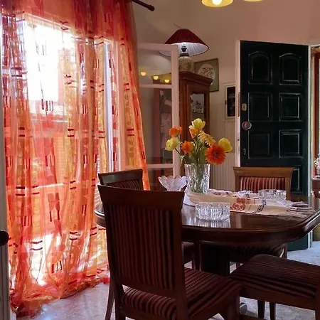Vintage House Ermones